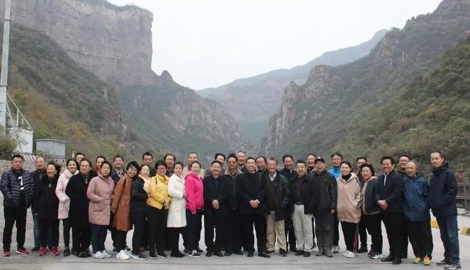 鄭州普瑞眼科醫(yī)院2019年豫北地區(qū)學(xué)術(shù)交流會(huì)圓滿落幕！